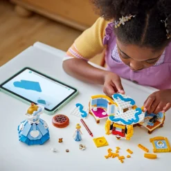 LEGO Disney Princess Lego^Askepotts kjole (43266)