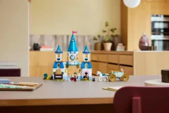 LEGO Disney Princess Lego^Askepotts slott og hestetrukne vogn (43275)