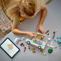 LEGO Friends Lego^Bobiltur med venner (42663)