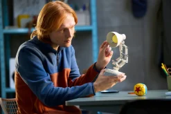 LEGO Ideas Disney Pixar Luxo Jr. (21357)* Lego