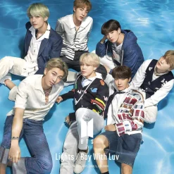 BTS Film & Tv^Lights/Boy With Luv (Type B) Album