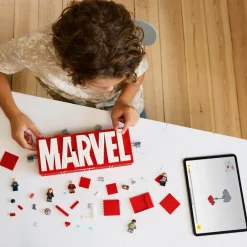 LEGO  Marvel Super Heroes Lego^MARVEL logo og minifigurer (76313)