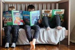 Roméo Hennion Spill Og Aktiviteter|Bøker På Norsk^Med Phobos til stjernene