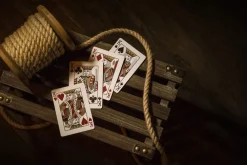 Theory11 Deluxe Playing Cards Kortstokk^Monarch Red Deluxe Kortstokk