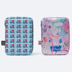 ILLIT Musikk|K-Pop & Musikk^NOT CUTE ANYMORE ( X ASHLEY WILLIAMS POUCH VER. I HEART ME)