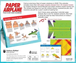 David Mitchell Håndarbeid^Paper Airplane 2025 Fold-A-Day Calendar