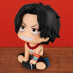 Portgas D. Ace Look Up PVC Statue 11 cm* Samleobjekter