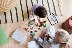 LEGO  Marvel Super Heroes Lego^Spidey og Gobbys raptorkamp ved hovedkvarteret i treet (11200)