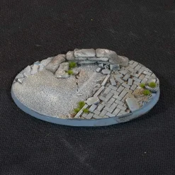 Gamers Grass Urban Warfare Bases Oval 105 mm (1)* Basing & Modellering
