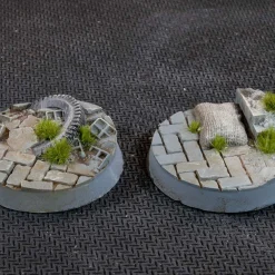 Gamers Grass Urban Warfare Bases Round 32 mm (8)* Basing & Modellering